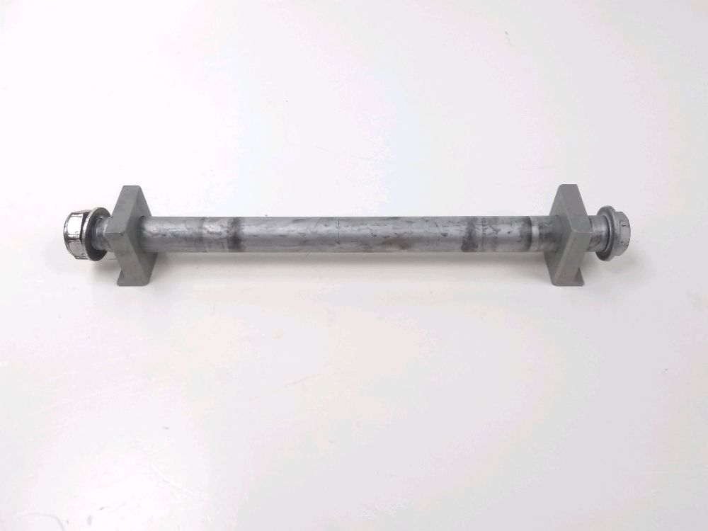 AXE DE ROUE ARRIERE