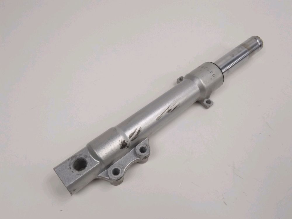 Tube de fourche gauche
