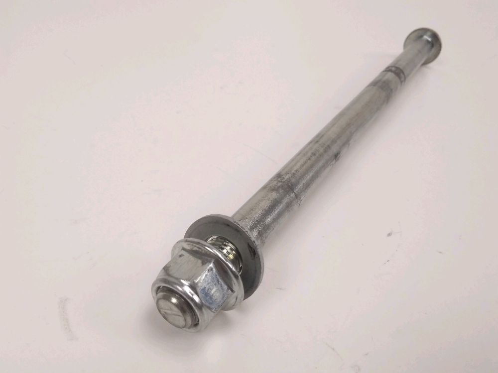 AXE DE ROUE AVANT