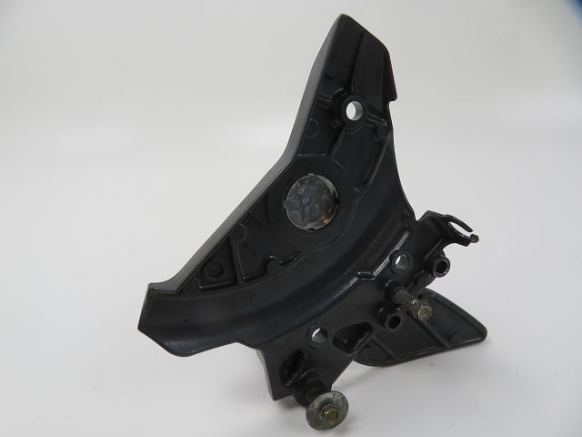 PLATINE AVANT DROITE COMPLETE