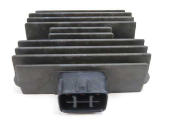 REGULATEUR DE TENSION