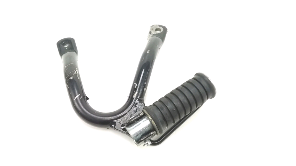 Platine et repose pieds arriere gauche