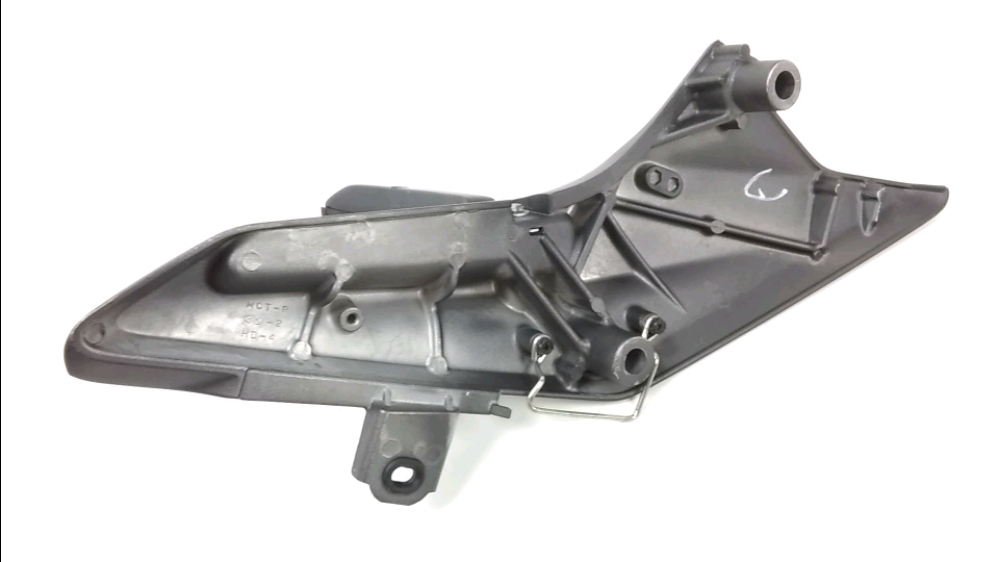 PLATINE ARRIERE DROITE COMPLETE