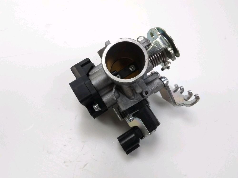 Corps d'injection droit