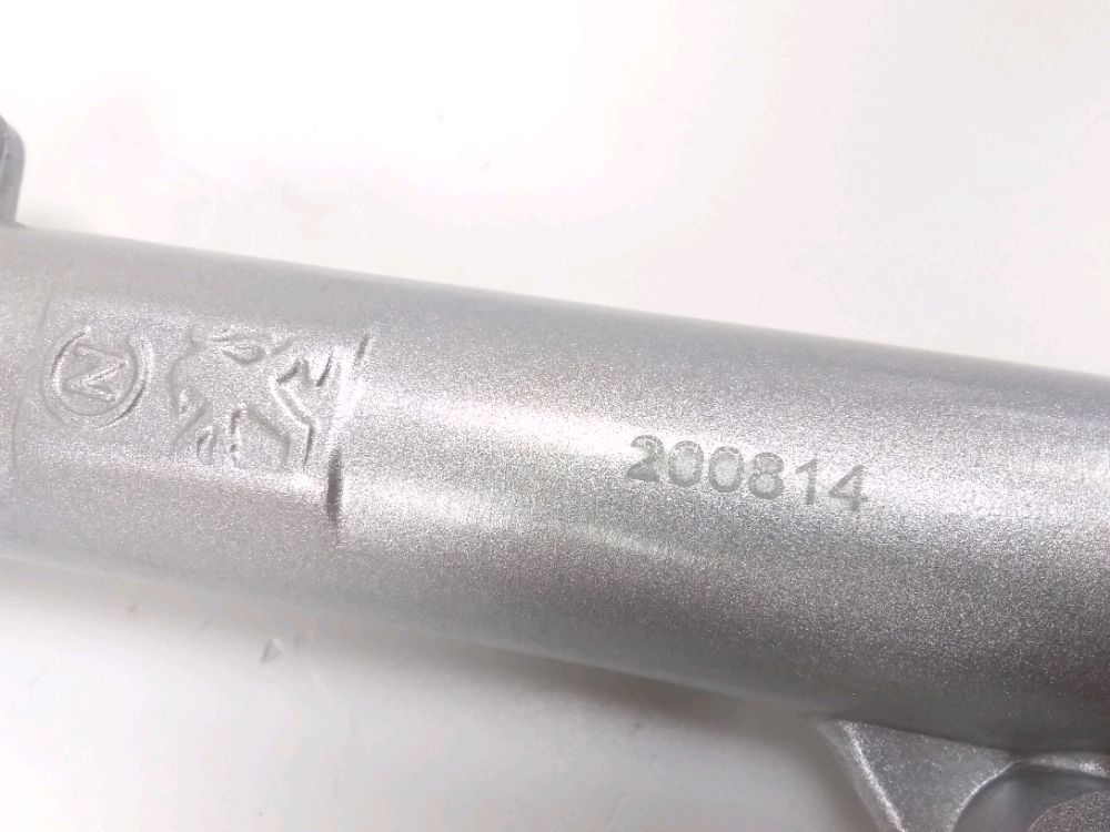 TUBE DE FOURCHE GAUCHE