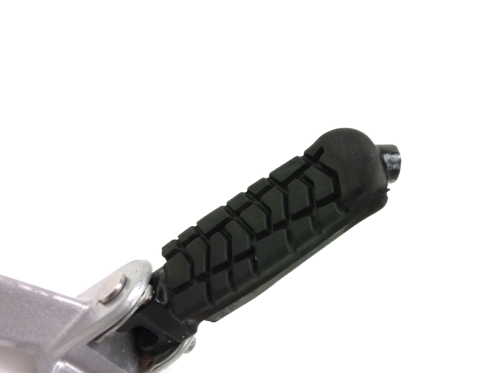 PLATINE ET REPOSE PIEDS ARRIERE DROIT