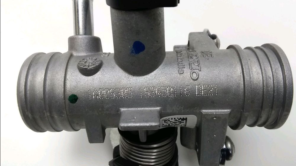 CORPS D'INJECTION DROIT