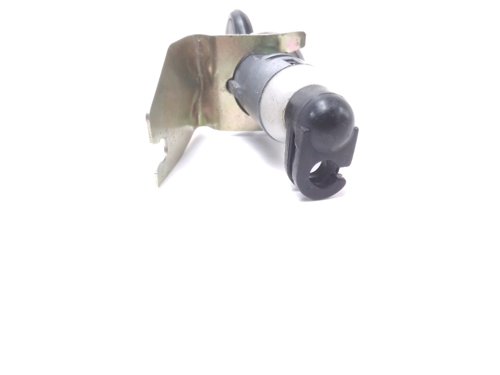 SERRURE DE SELLE