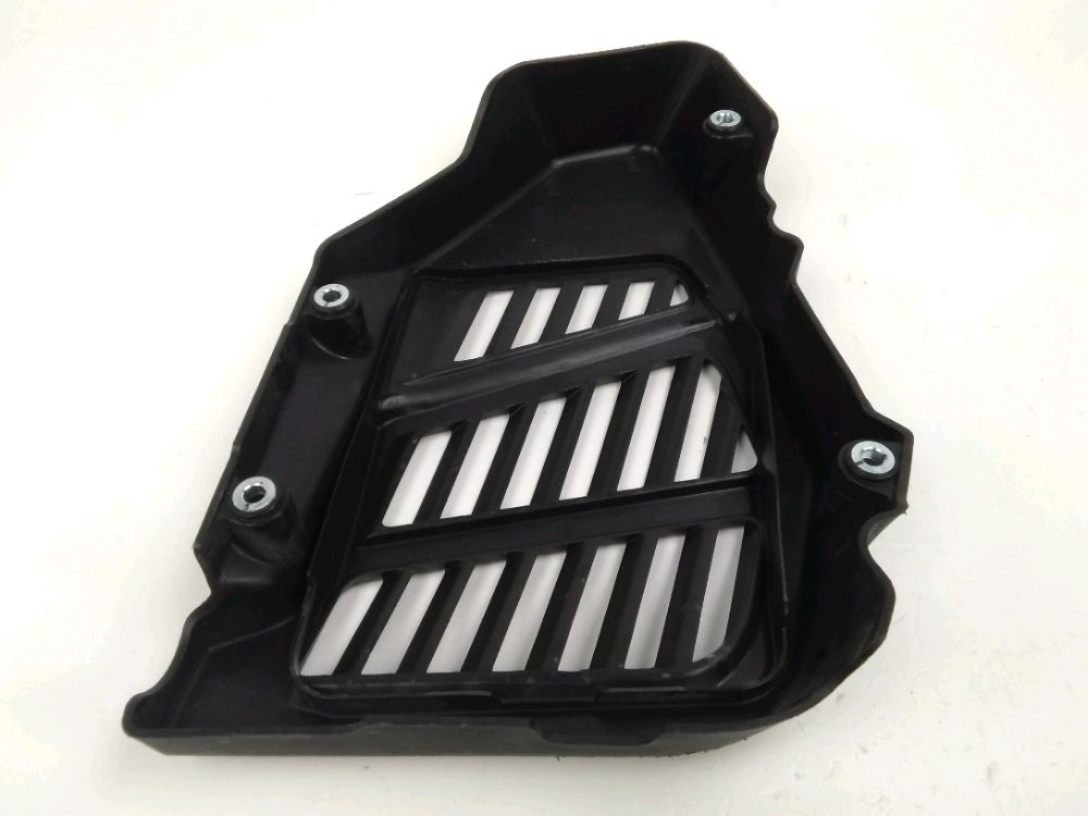 GRILLE DE RADIATEUR