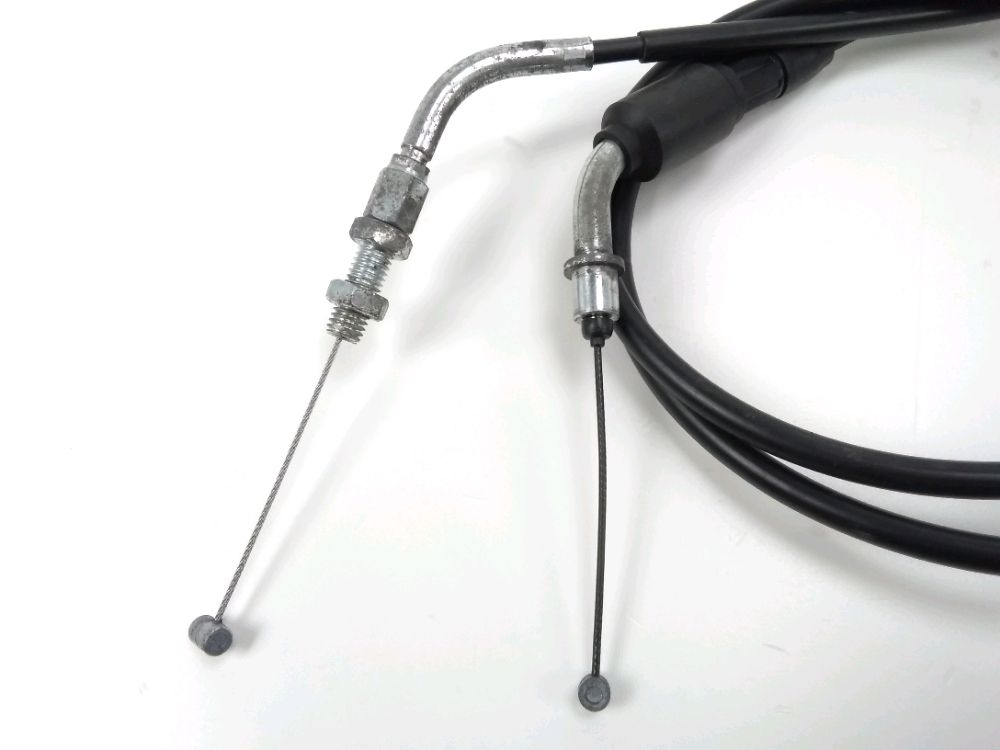 CABLE D'ACCELERATEUR