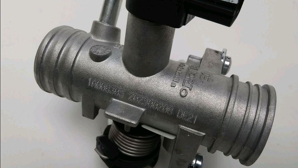 CORPS D'INJECTION DROIT