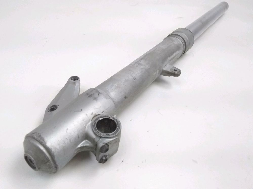 Tube de fourche gauche