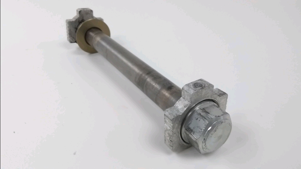 AXE DE ROUE ARRIERE