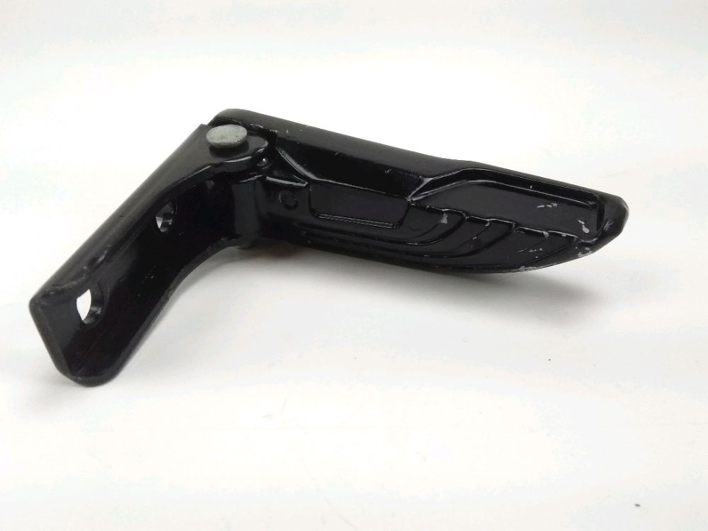 PLATINE ET REPOSE PIEDS ARRIERE DROIT