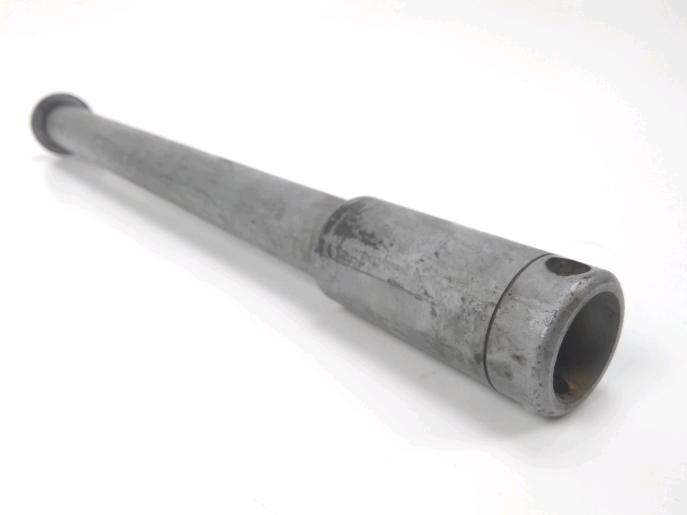 AXE DE ROUE AVANT