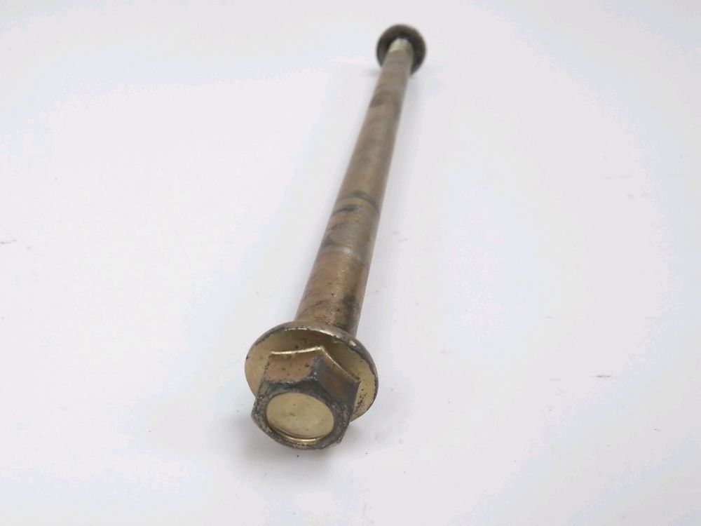 AXE DE ROUE AVANT