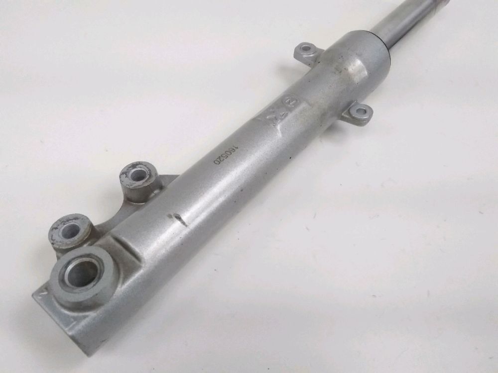 TUBE DE FOURCHE GAUCHE