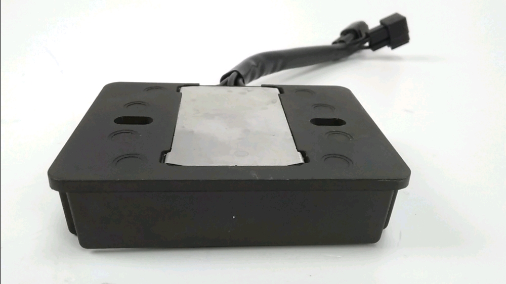 REGULATEUR DE TENSION