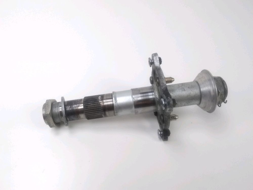 AXE DE ROUE ARRIERE