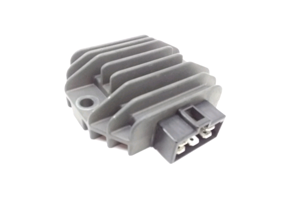 REGULATEUR DE TENSION