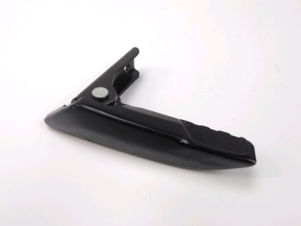 Repose pieds arriere droit