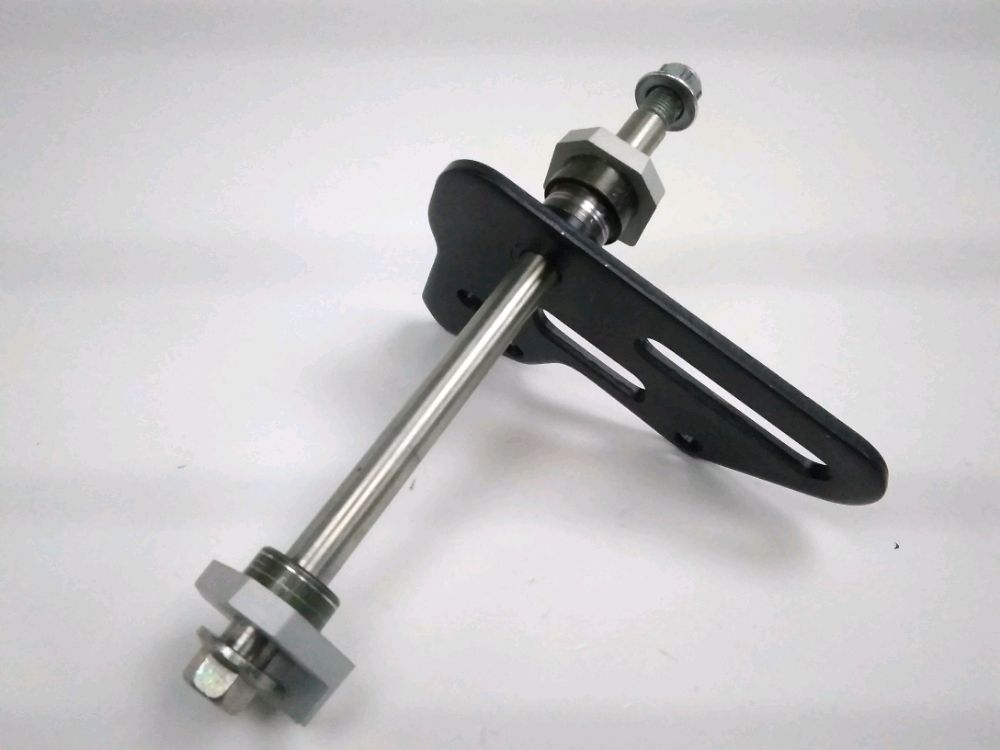 AXE DE ROUE ARRIERE