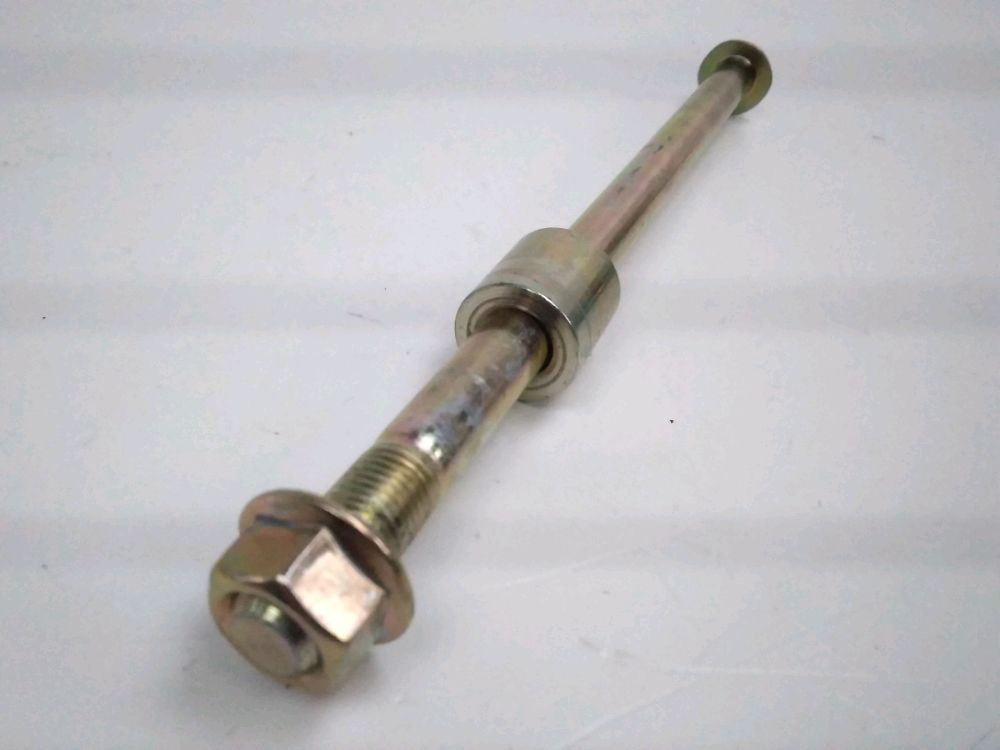 AXE DE ROUE AVANT