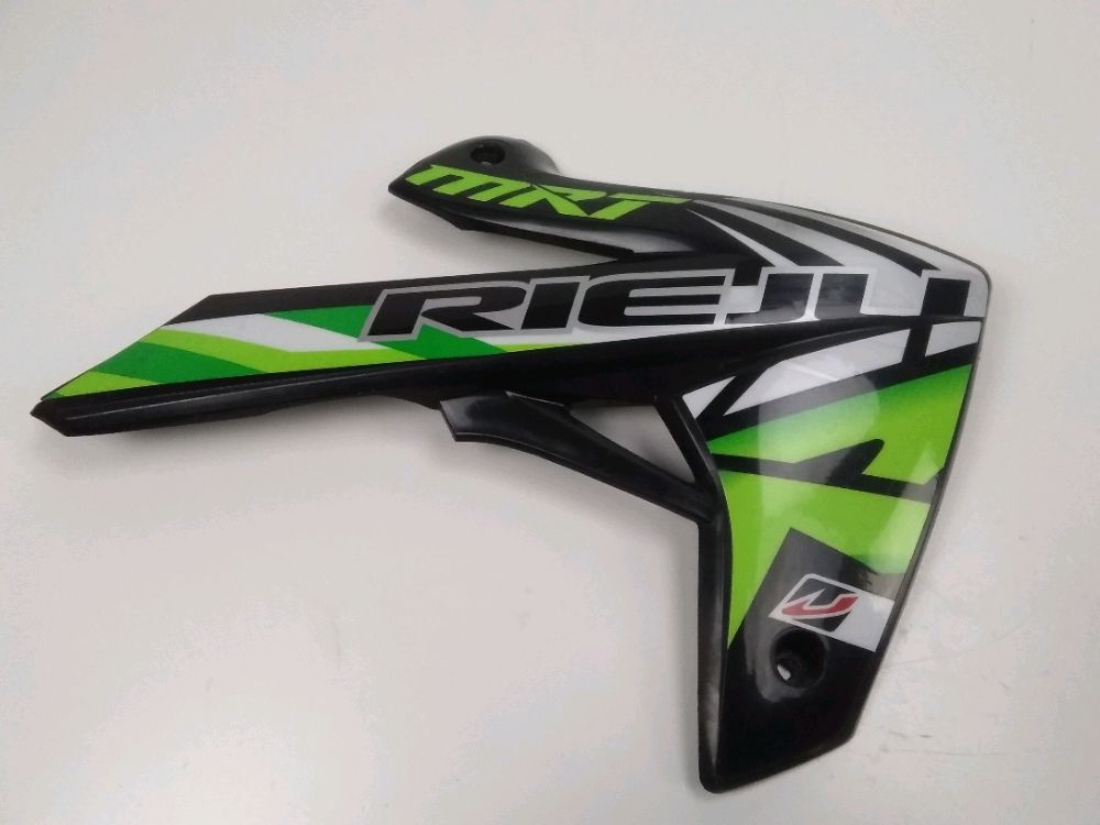 CARENAGE AVANT DROIT