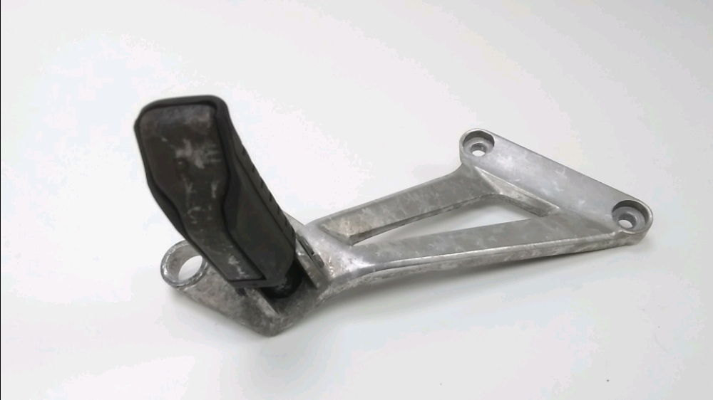 PLATINE ARRIERE DROITE COMPLETE