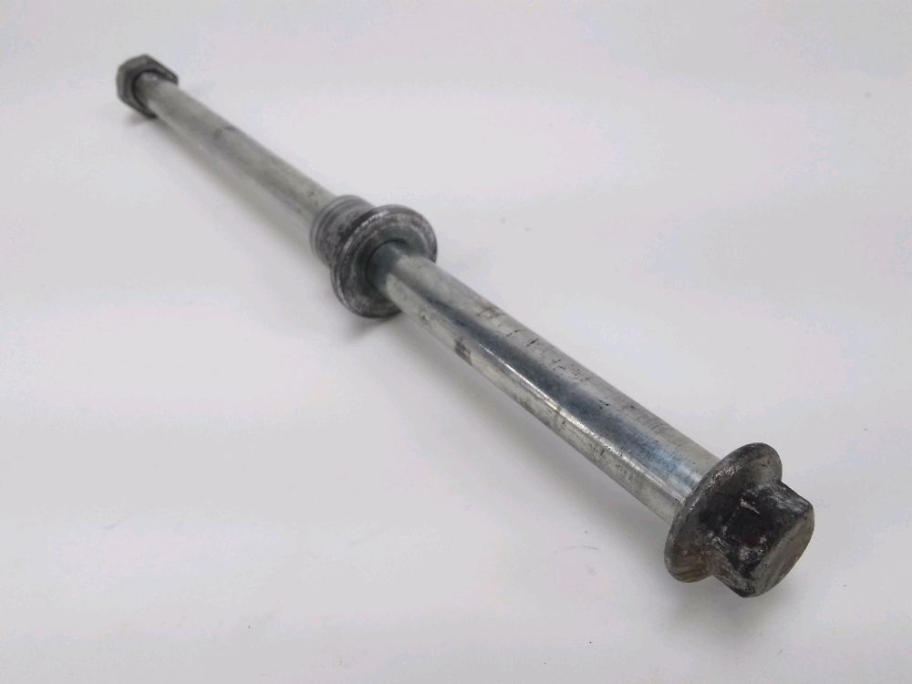 AXE DE ROUE AVANT