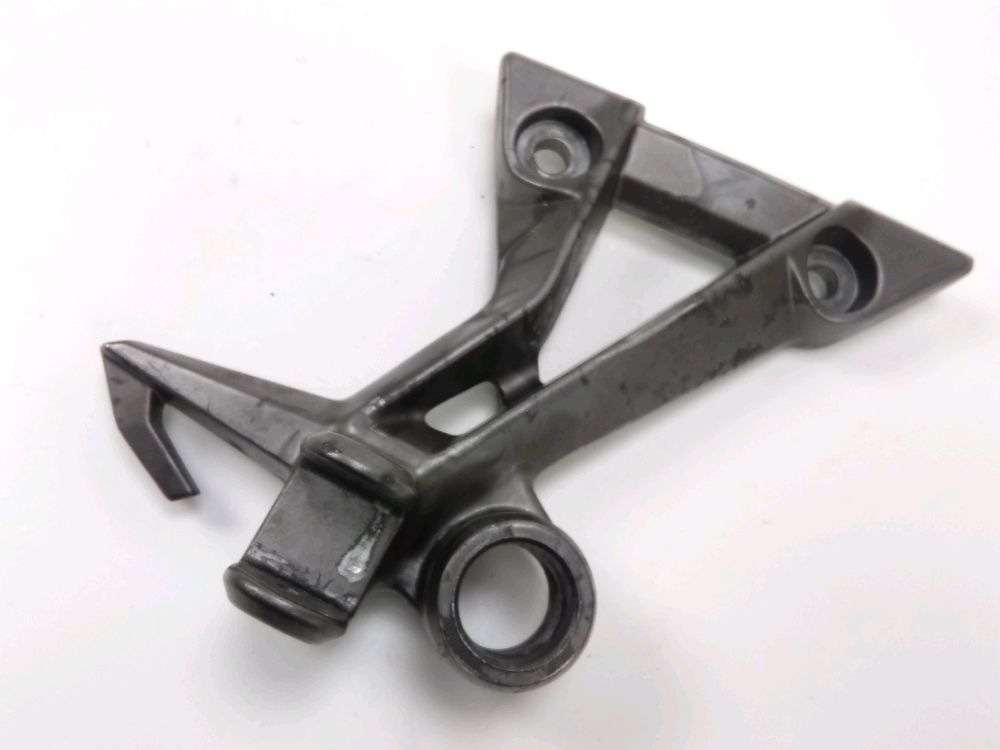 Platine arriere droite complete