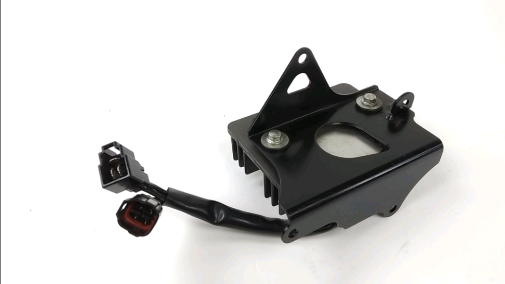 REGULATEUR DE TENSION