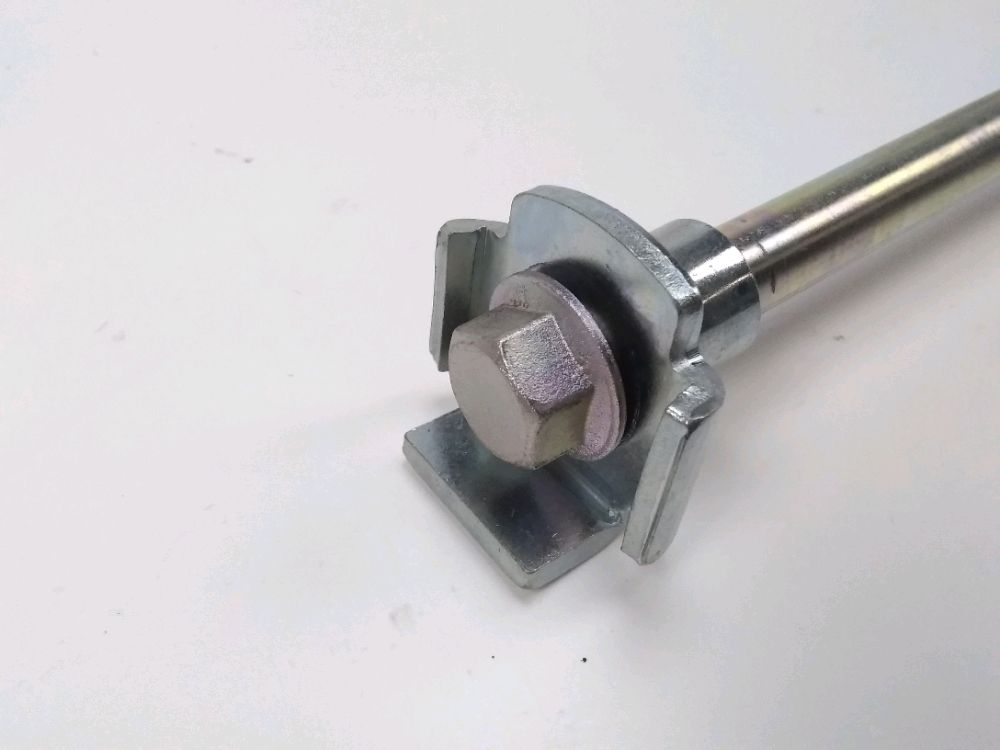 AXE DE ROUE ARRIERE