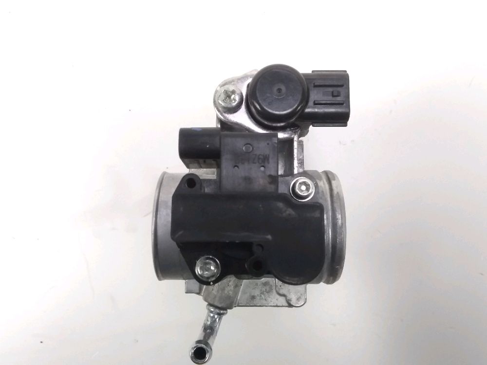 CORPS D'INJECTION DROIT