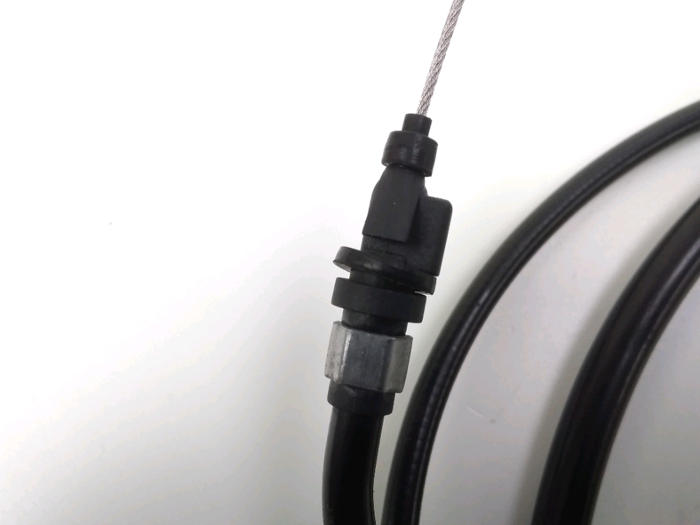 CABLE D'ACCELERATEUR