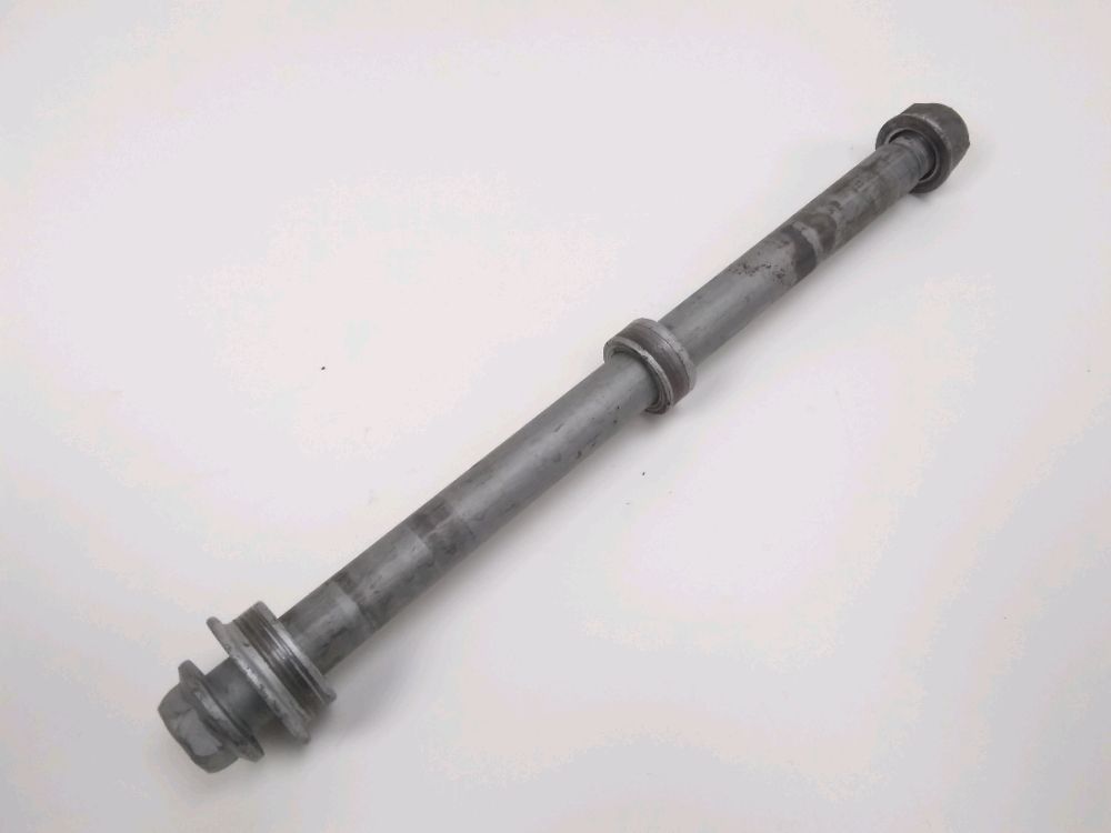 AXE DE ROUE ARRIERE