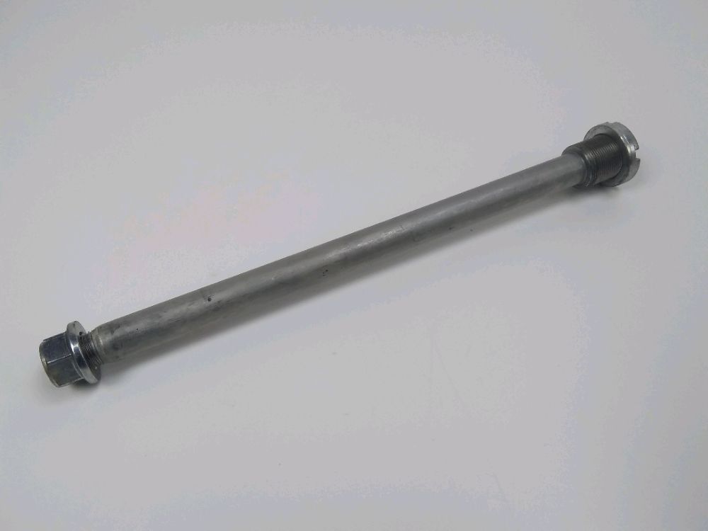 Axe de bras oscillant