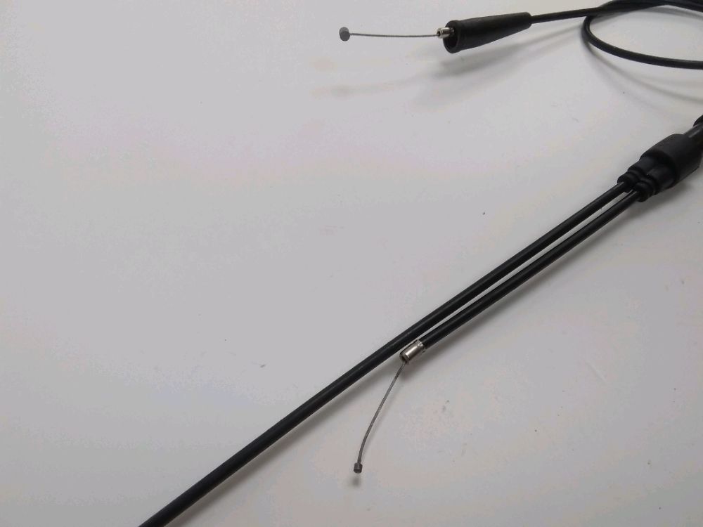 CABLE D'ACCELERATEUR
