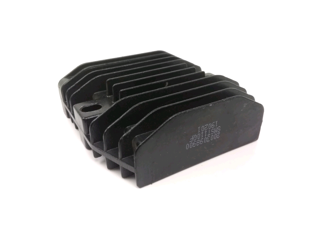 REGULATEUR DE TENSION