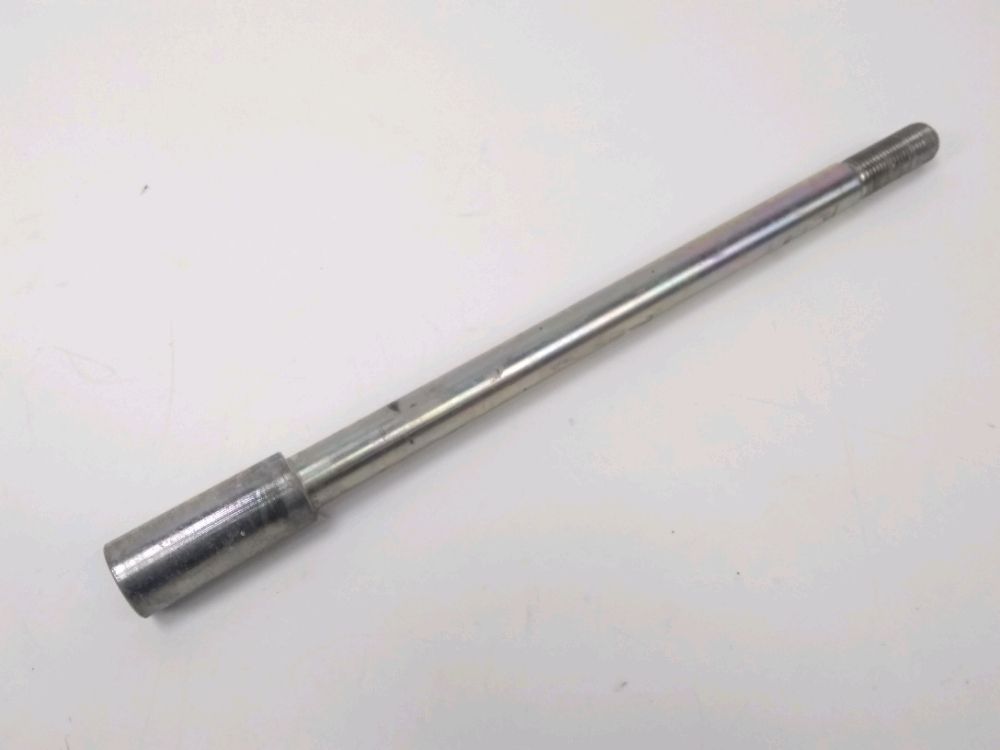 AXE DE ROUE AVANT
