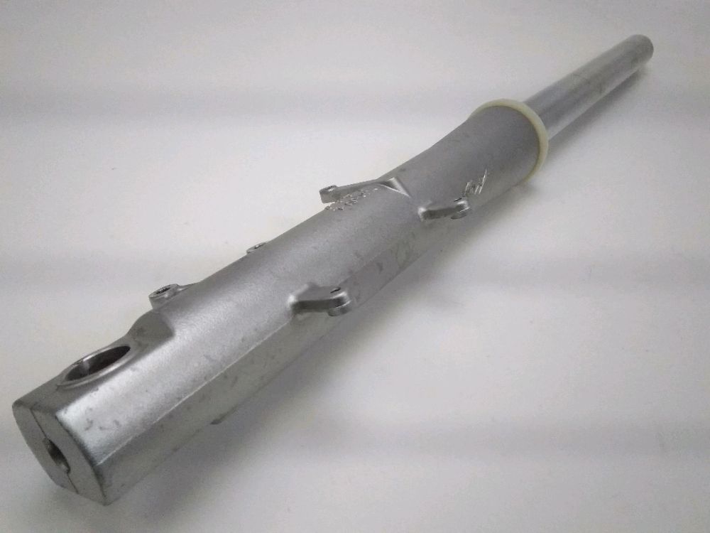 Tube de fourche gauche