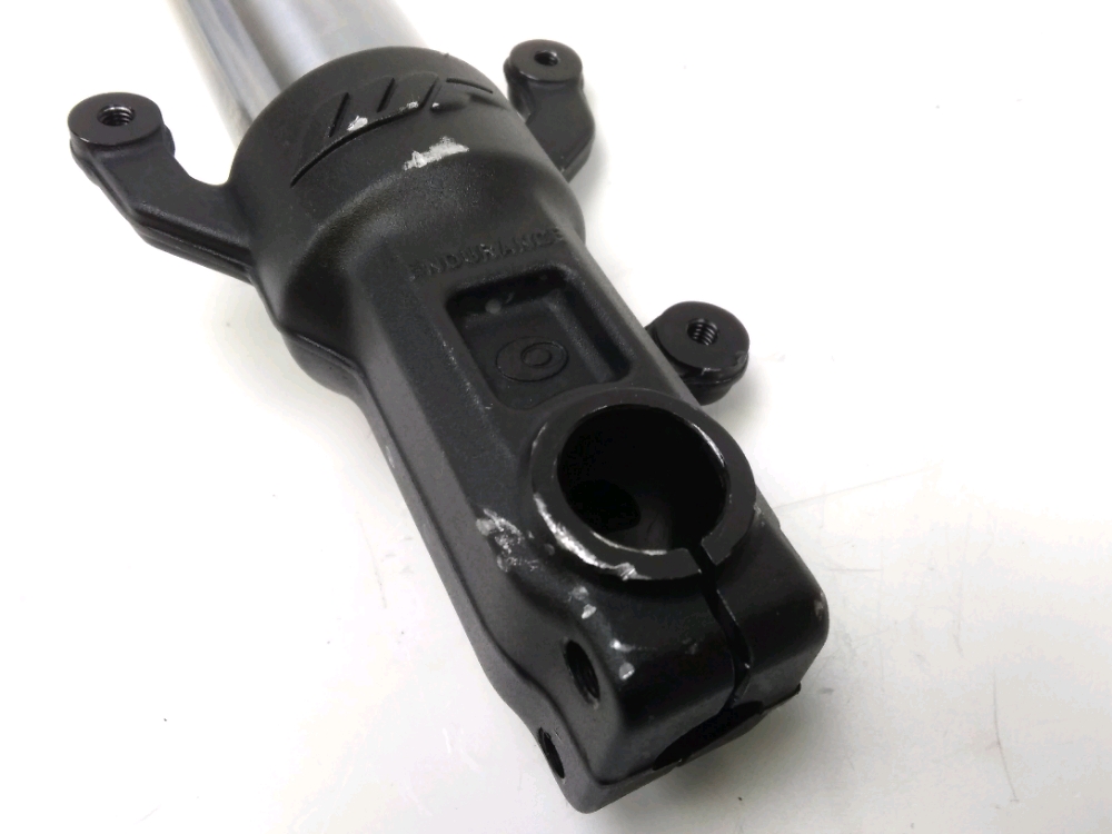 TUBE DE FOURCHE DROIT