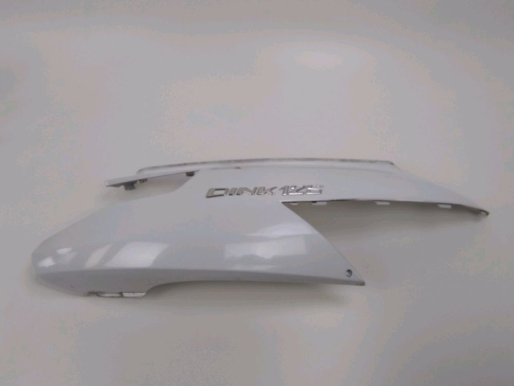 Carenage arriere droit