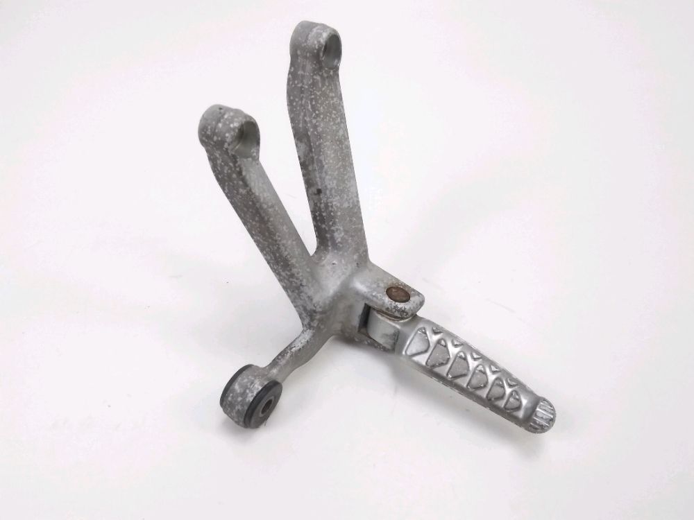 Platine arriere droite complete