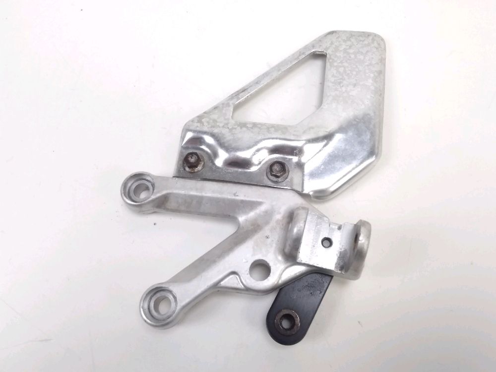 Platine avant gauche complete