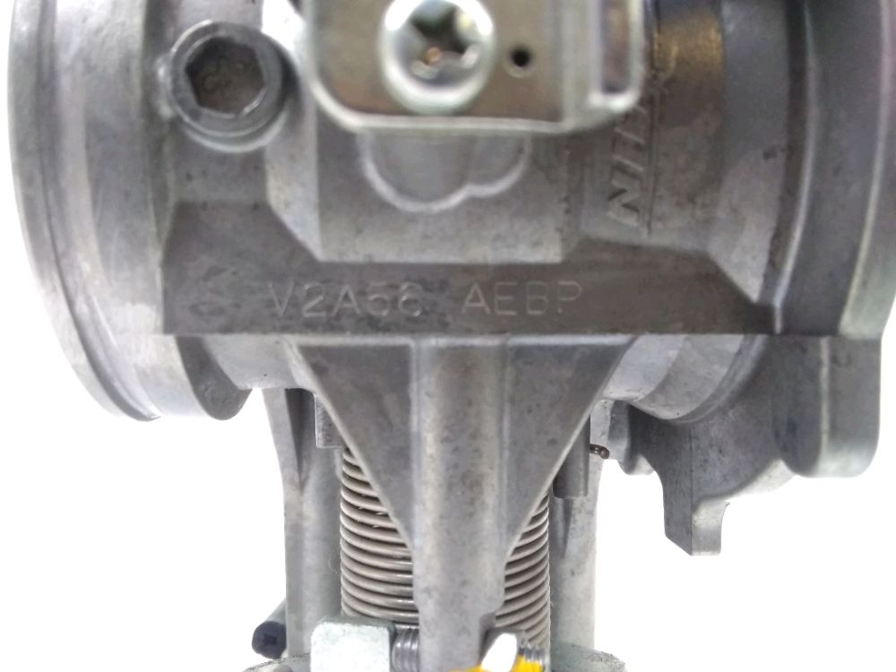CORPS D'INJECTION DROIT