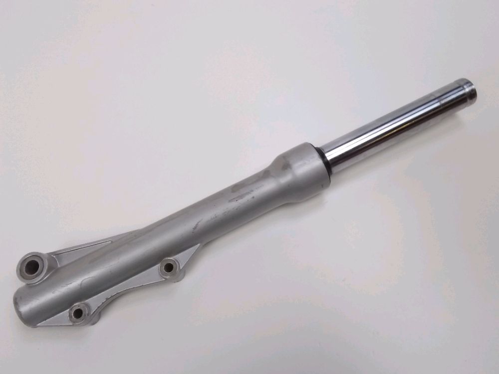 Tube de fourche gauche