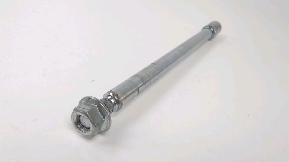 AXE DE ROUE AVANT