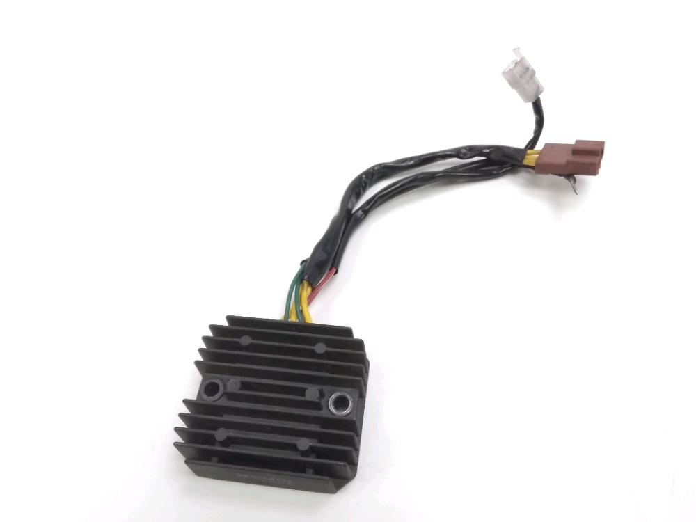 REGULATEUR DE TENSION