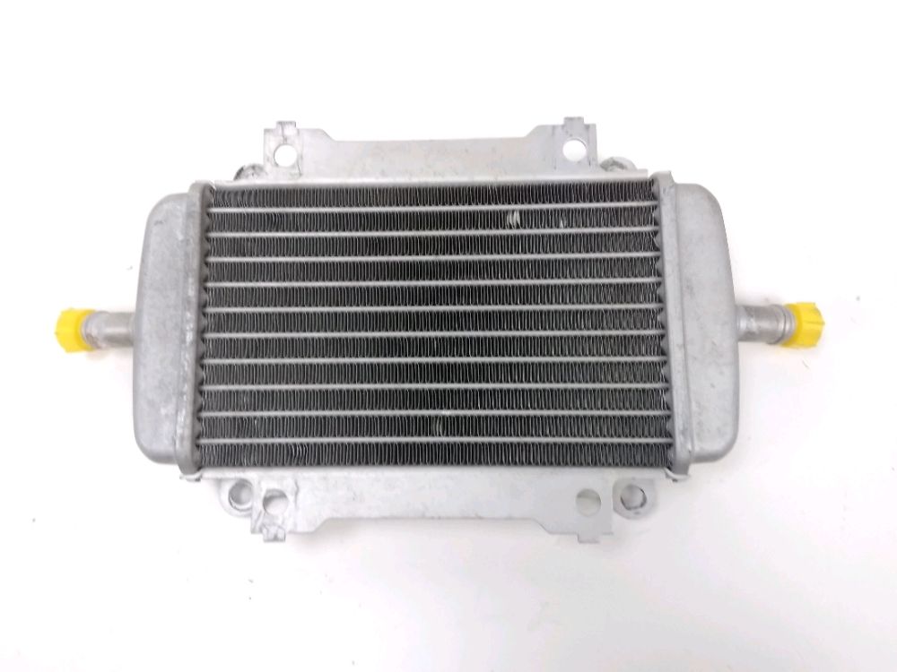 RADIATEUR EAU DROIT